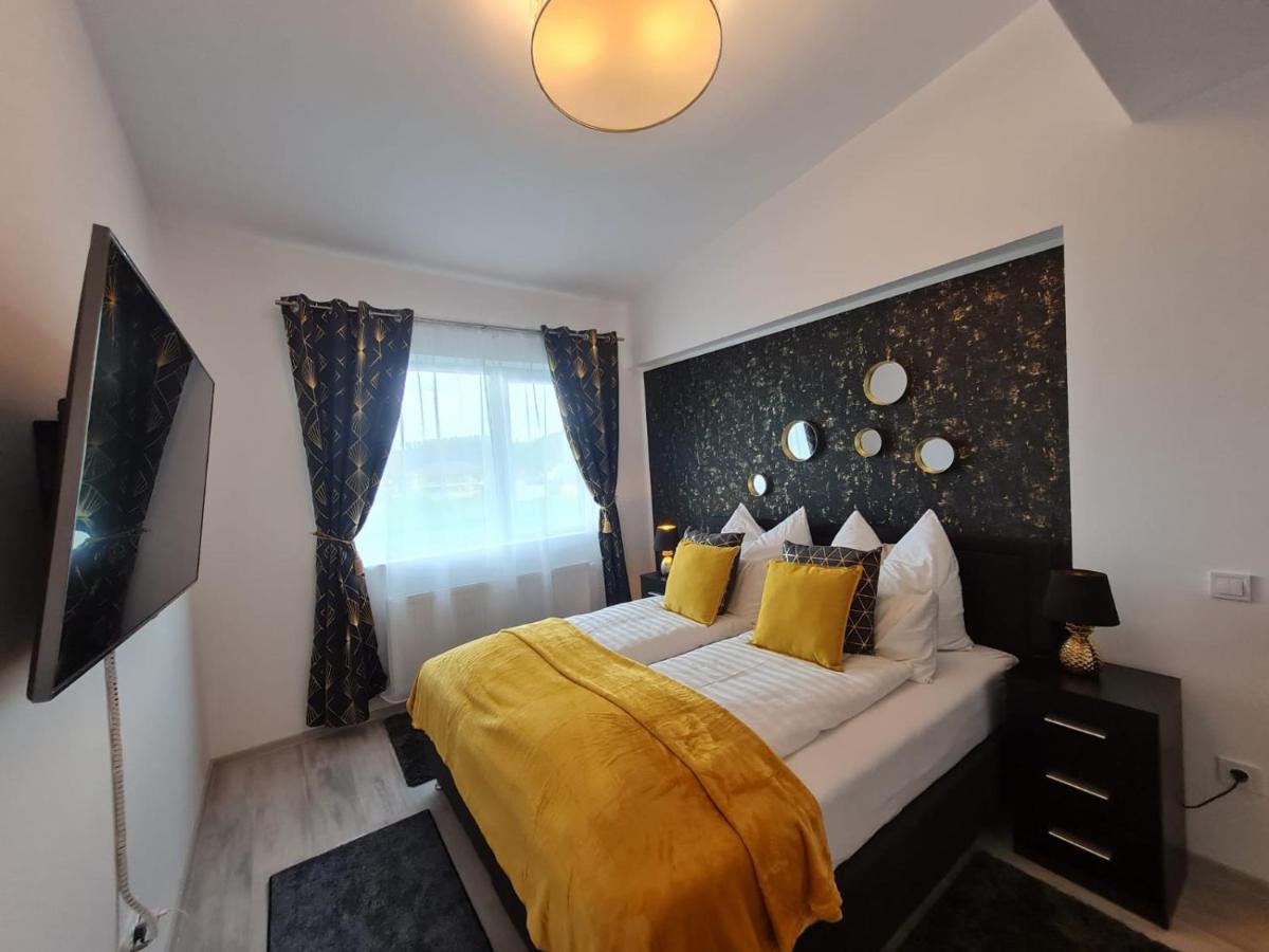 Holiday House Rasnov Extérieur photo
