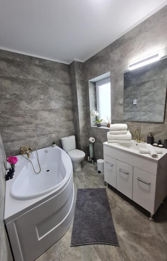 Holiday House Rasnov Extérieur photo